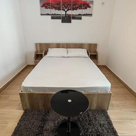 Militari Studio Rosu Экстерьер фото
